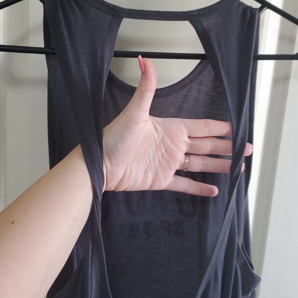 Victoria Secret Tank - Picture 4 of 5